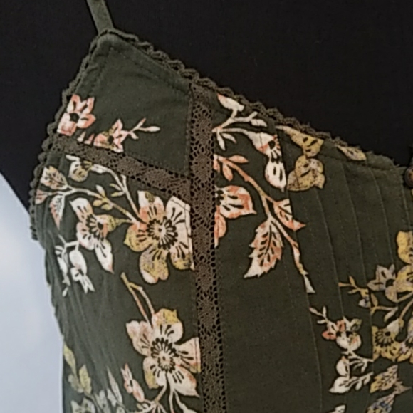 Olive Green Tank with floral print S - Picture 3 of 6